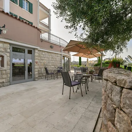 Bed and breakfast Hresc S 4*