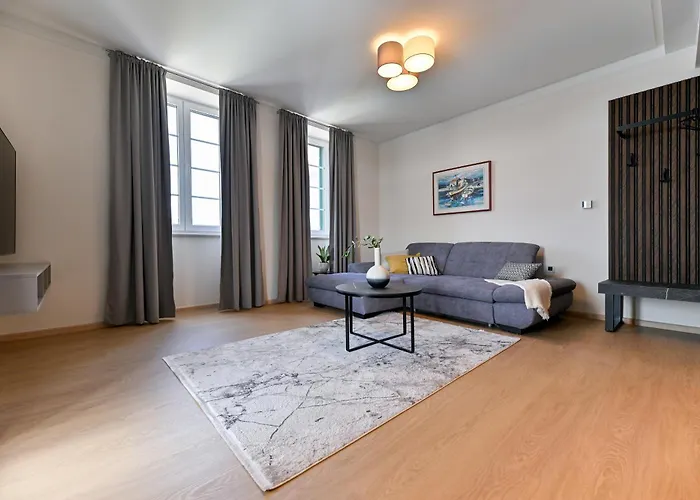 Hresc S B&B 자다르