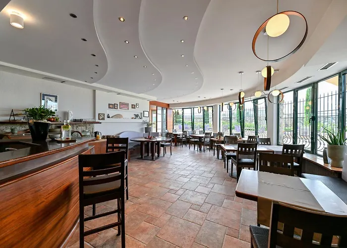 Hresc S 4* 자다르